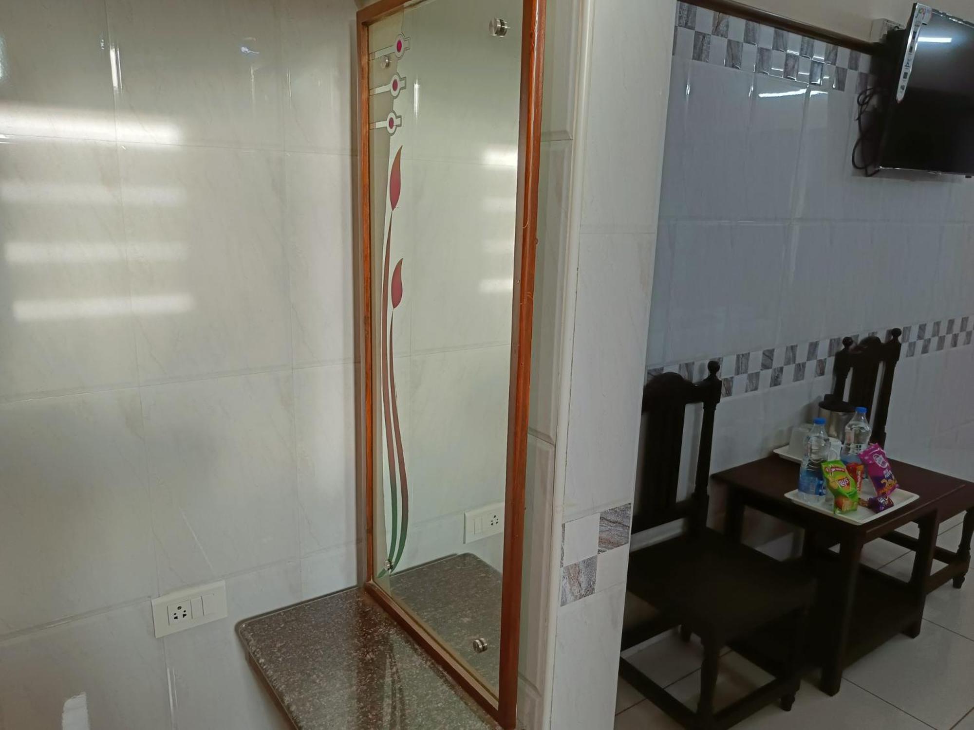Hotel Arunachala Puducherry Exterior foto